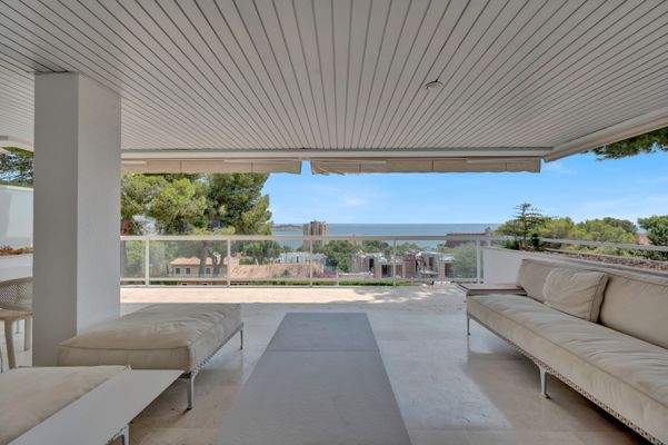 Living area in terrace in apartment in Cas Català