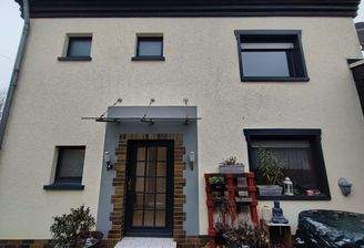 Herzlich Willkommen : Eingang