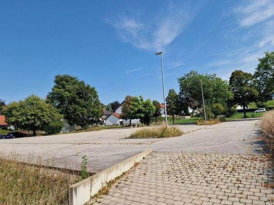 Stellplätze gepflastert