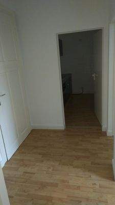 Flur zur Küche.jpg