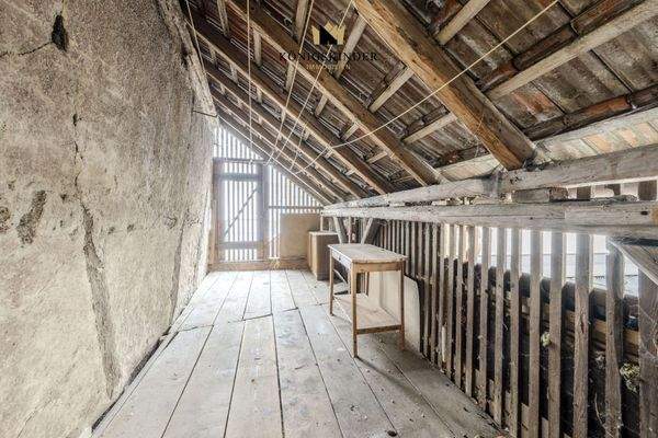 Schuppen zur Aufbewahrung von Werkzeugen und Gartengeräten.