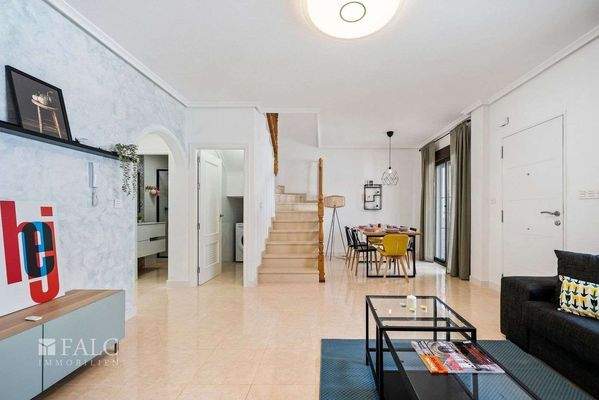 Living room / Salón / Sala de estar