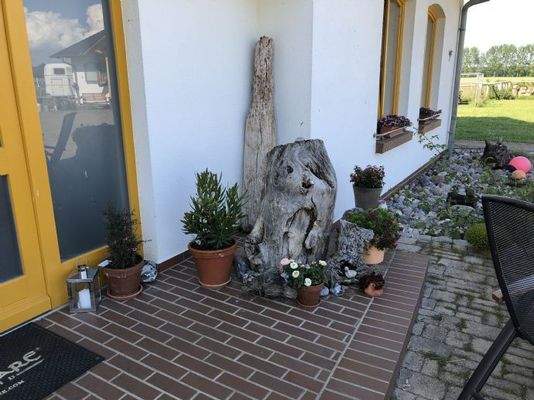 Foto 1 Eingangsbereich