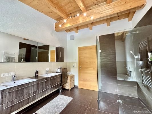 Badezimmer en Suite 