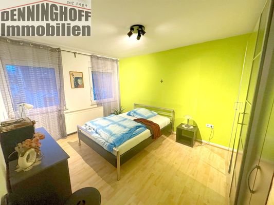 Schlafzimmer 3.OG links