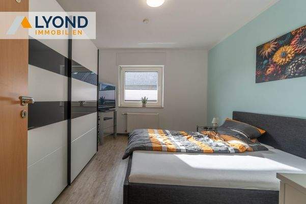 LYD 4617 - 16 Schlafzimmer OG