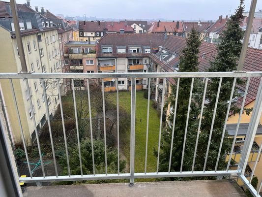 Ausblick Frühstücksbalkon von Küche aus zugänglich
