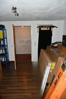 19 - Raum Einliegerwohnung.jpg