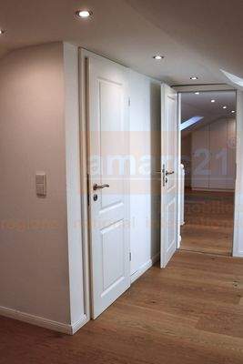 Blick auf Durchgang Dachboden