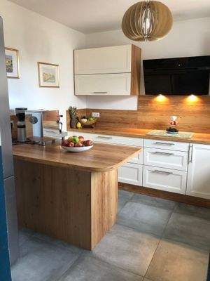 EG Küche mit Insel.jpg