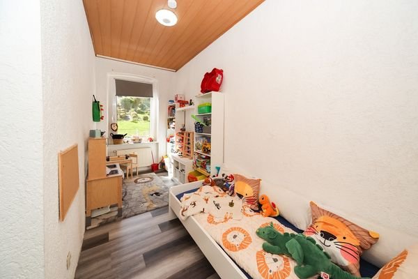 Kinderzimmer EG