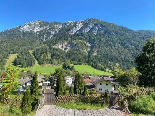 Aussicht und Platz für einen Pool