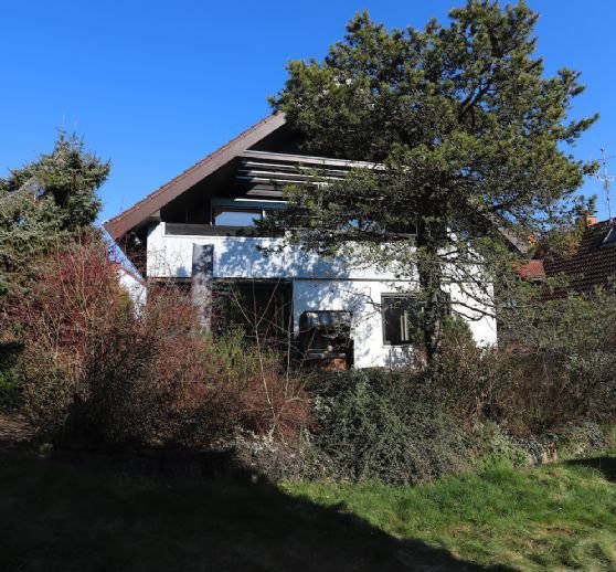 Friedrichsdorf-Dillingen   Einfamilienhaus mit Potential