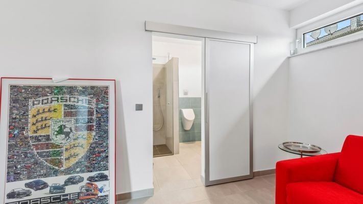Gästezimmer mit Bad en Suite // EG