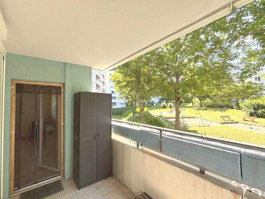 Balkon Süd mit Aussicht Garten