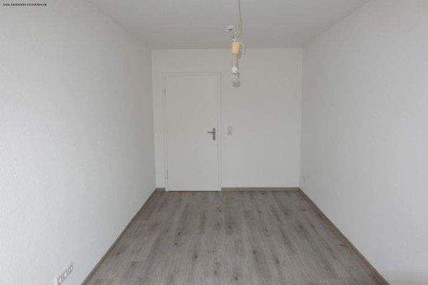 Arbeits- Gästezimmer 