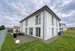 Modernes EFH mit Garten, Terrasse u. Carport