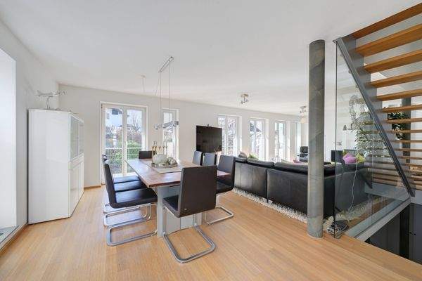 Essen & Wohnen im EG