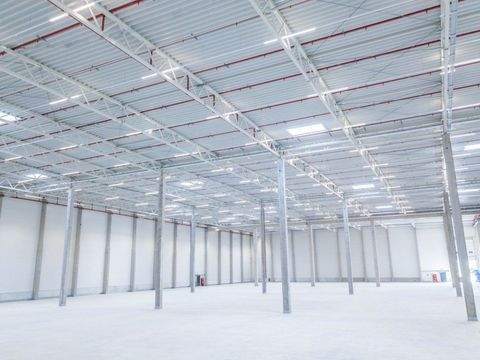 Neuss Halle, Neuss Hallenfläche