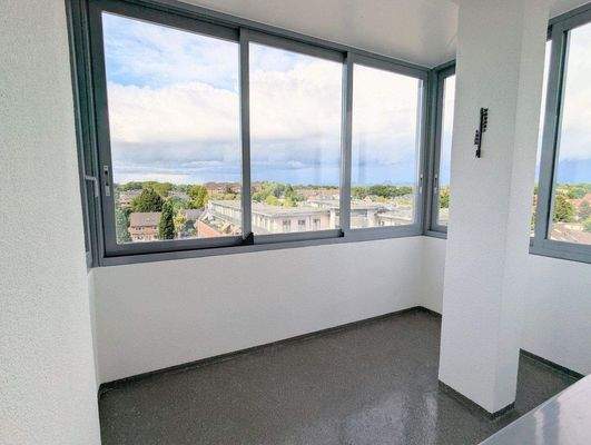 Vollverglaste Loggia (Sommer 2025)