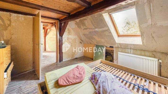 1. OG Schlafzimmer 2