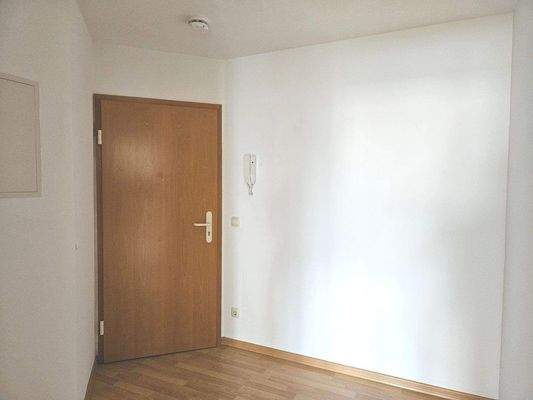 Flur. Laminat-Bodenbelag