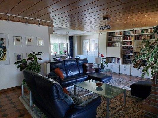 Großzügiger Wohn-/Essbereich 