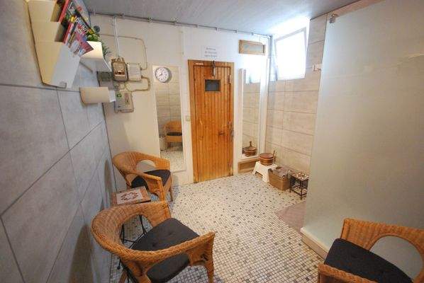 Sauna 1.JPG