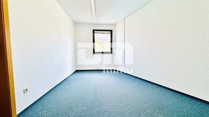 Schlafzimmer / Aktuell Büro 2