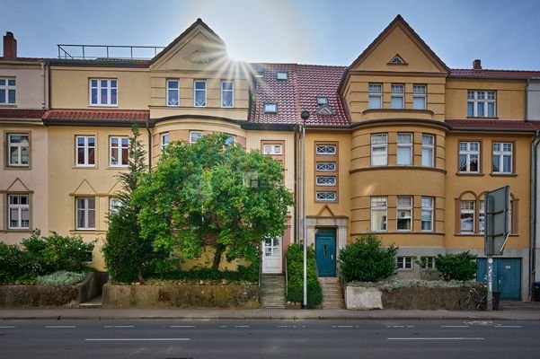 Vom Demmlerplatz aus gesehen