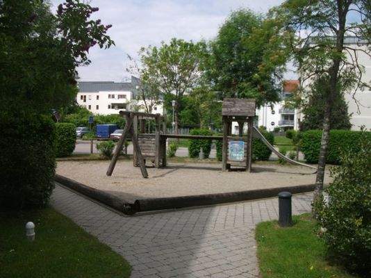 Spielplatz für die Bewohner (Kinder) aus dem Haus