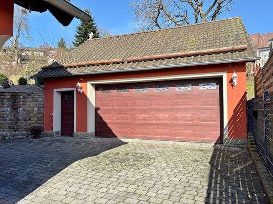 Doppelgarage