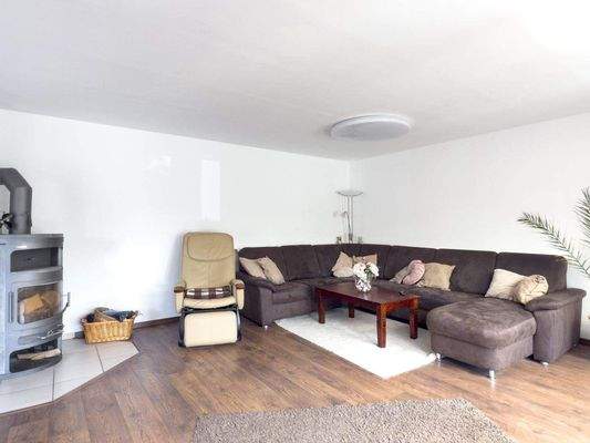 ...und mit Kaminofen