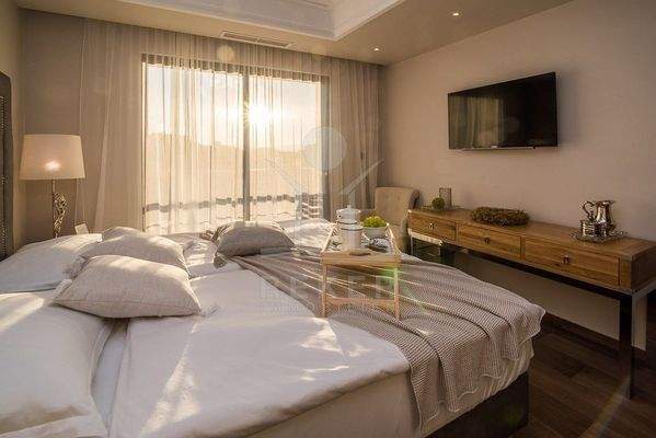 Insgesamt sind hier vier fabelhafte Schlafzimmer