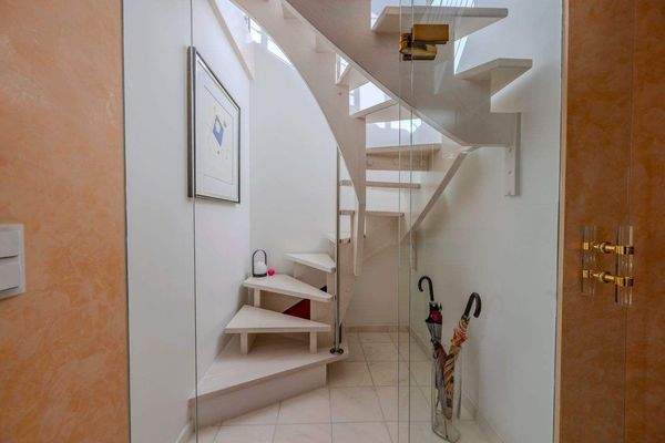 Wendeltreppe Dachterrasse-Wintergarten