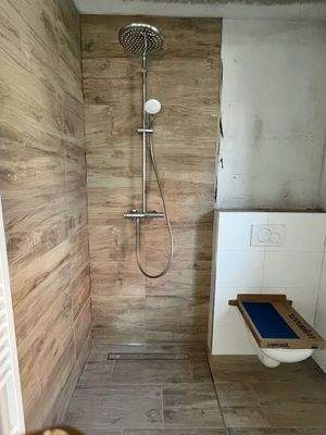 Bad im EG (Musterwohnung)