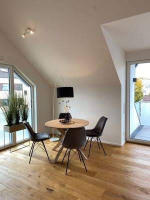 Musterwohnung 16 Essbereich.JPG