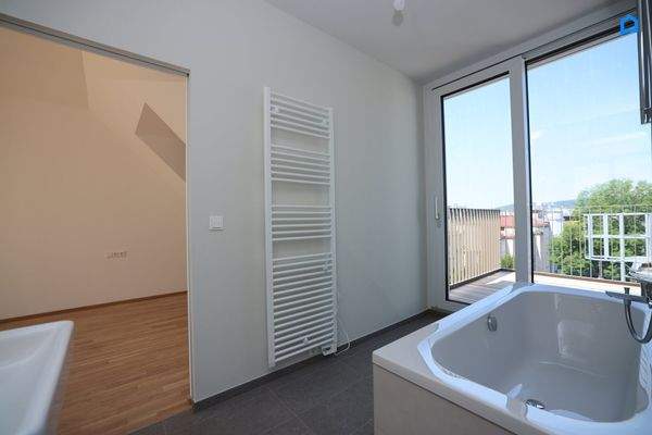 Master Bad DG Top 21