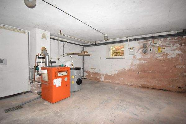 30 Heizungskeller.JPG