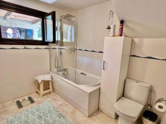 Kreta, Latsida: Charmantes Dorfhaus mit Garten zu verkaufen