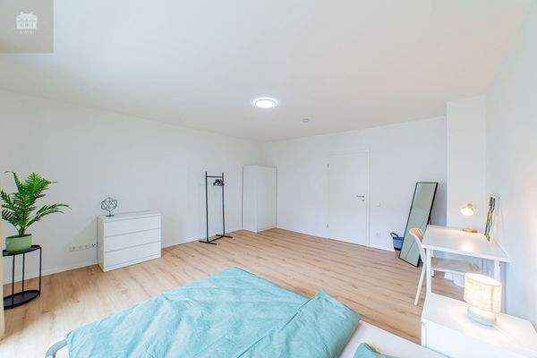 WhatsApp Image 2025-10-12 at 17.00.06