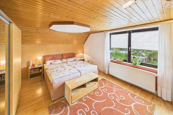 Schlafzimmer Dachgeschoss