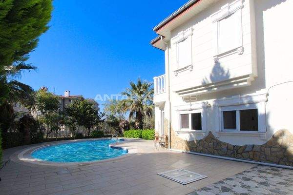 Detached Ready-to-Move House Near the Beach in Belek