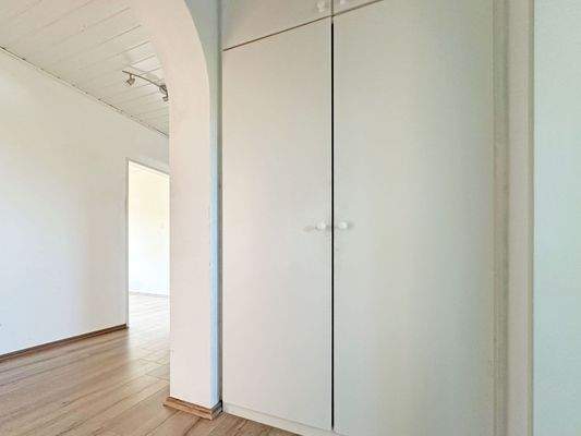 Diele mit Einbauschrank