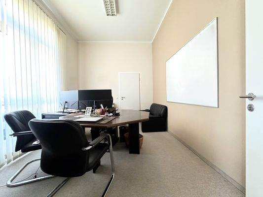 Büro zum Schulungsraum