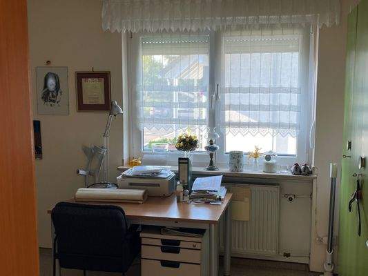 EG Arbeitszimmer.jpg