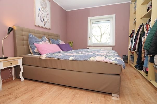 Elternschlafzimmer OG