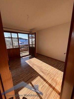 Zimmer 3 mit Ankleiderraum und Balkon