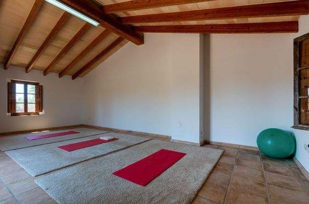 2325_18_Santanyí_Finca_Yogaraum