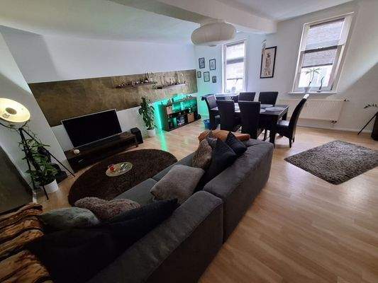 1.OG HH Wohnzimmer.jpg